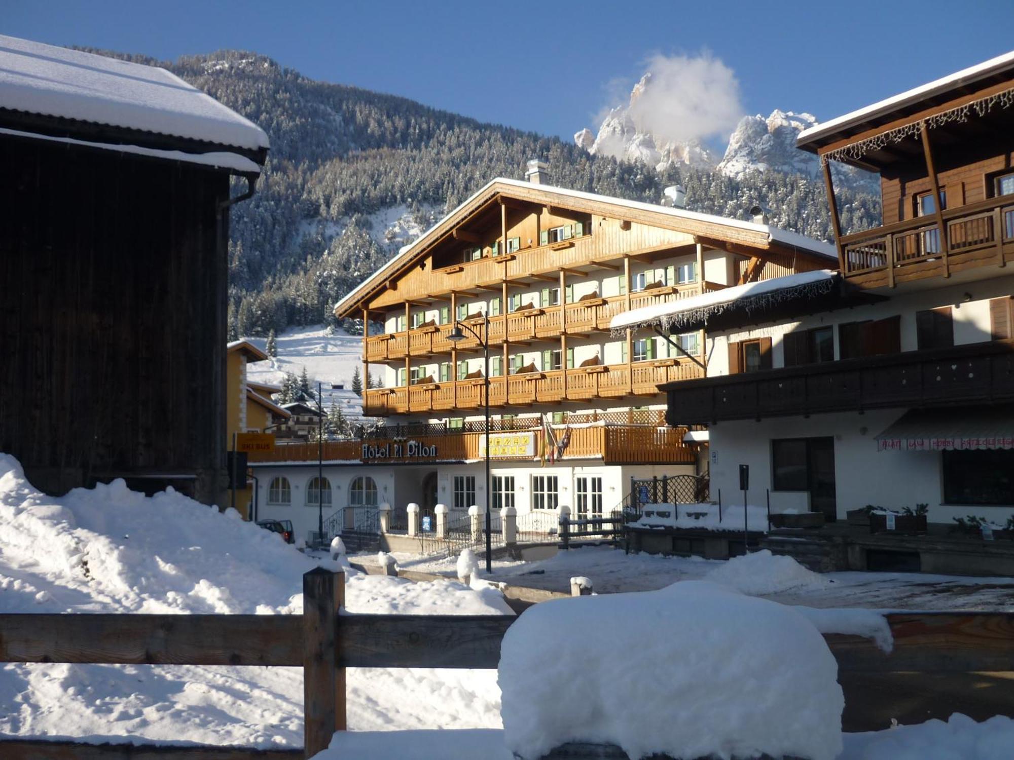 Hotel El Pilon Поцца-ди-Фасса Экстерьер фото