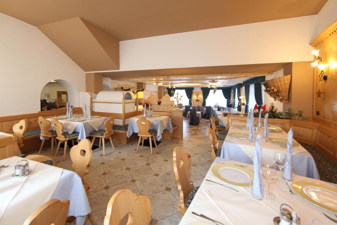 Hotel El Pilon Поцца-ди-Фасса Экстерьер фото